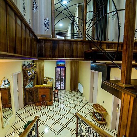 Hotel Guglux &Wine Cellar Telavi Esterno foto